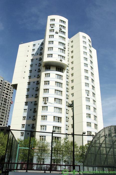 南門國際城F1高層住宅樓（新疆建筑工程天山獎、江蘇省省外“揚子杯”）